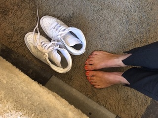 Pernilla Wahlgren feet photo 5