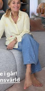 Pernilla Wahlgren feet photo 4
