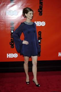 Perrey Reeves feet photo thumbnail