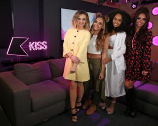 Perrie Edwards feet photo thumbnail