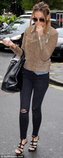 Perrie Edwards feet photo thumbnail