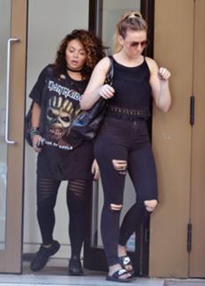 Perrie Edwards feet photo thumbnail