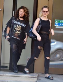 Perrie Edwards feet photo thumbnail