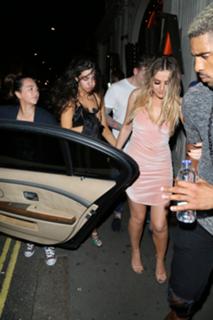 Perrie Edwards feet photo thumbnail