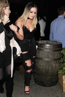 Perrie Edwards feet photo thumbnail
