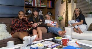Perrie Edwards feet photo 11