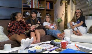 Perrie Edwards feet photo 9