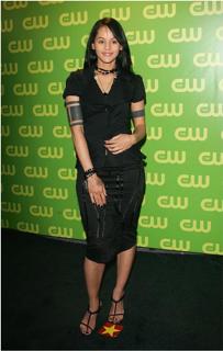 Persia White feet photo 3