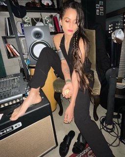 Persia White feet photo 20