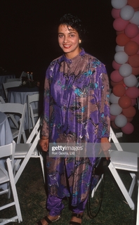Persis Khambatta feet photo 8
