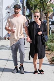 Peta Murgatroyd feet photo thumbnail
