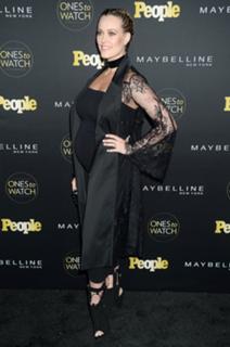 Peta Murgatroyd feet photo thumbnail