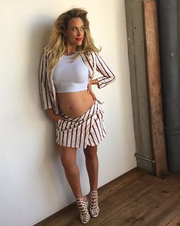 Peta Murgatroyd feet photo thumbnail