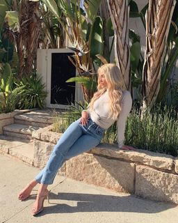 Peta Murgatroyd feet photo thumbnail