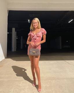 Peta Murgatroyd feet photo thumbnail