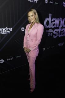Peta Murgatroyd feet photo thumbnail