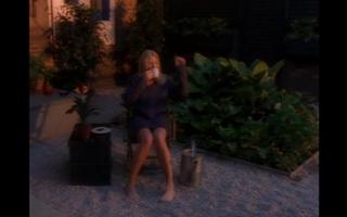 Peta Wilson feet photo thumbnail