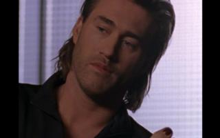 Peta Wilson feet photo thumbnail