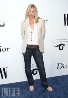 Peta Wilson feet photo thumbnail