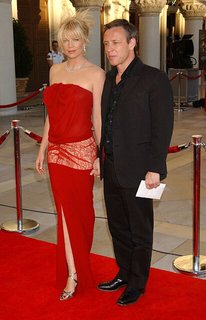 Peta Wilson feet photo thumbnail