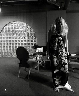 Peta Wilson feet photo thumbnail