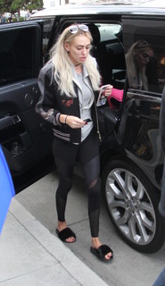 Petra Ecclestone feet photo 18