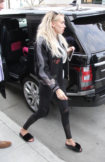 Petra Ecclestone feet photo 16