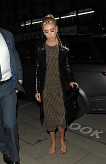 Petra Ecclestone feet photo 19