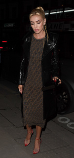 Petra Ecclestone feet photo 15