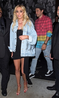 Petra Ecclestone feet photo 16