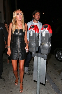 Petra Ecclestone feet photo 16