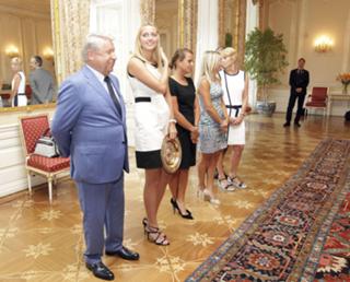 Petra Kvitová feet photo thumbnail