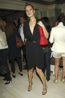 Petra Nemcova feet photo thumbnail