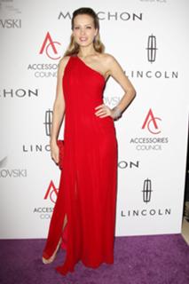 Petra Nemcova feet photo thumbnail