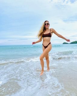 Petra Nemcova feet photo 10