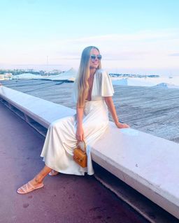 Petra Nemcova feet photo 12