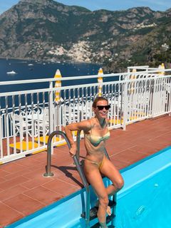 Petra Svoboda feet photo 2