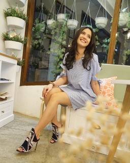 Pevita Pearce feet photo 10