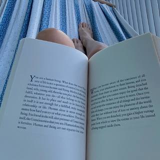Pevita Pearce feet photo 10