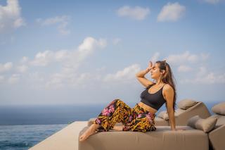 Pevita Pearce feet photo 3