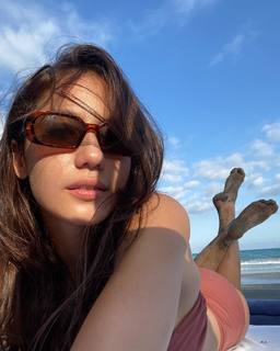 Pevita Pearce feet photo 1