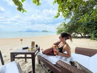 Pevita Pearce feet photo 20