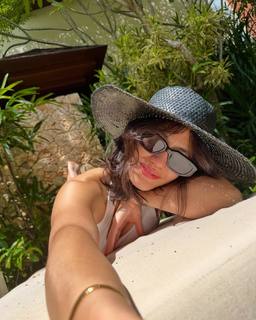 Pevita Pearce feet photo 18