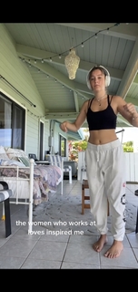 Peyton Coffee feet photo thumbnail