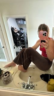 Peyton Coffee feet photo thumbnail