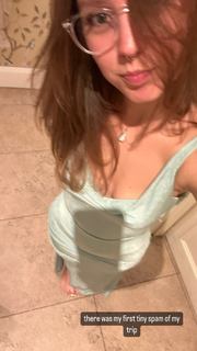 Peyton Coffee feet photo thumbnail