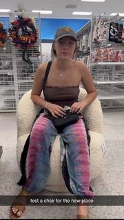Peyton Coffee feet photo thumbnail