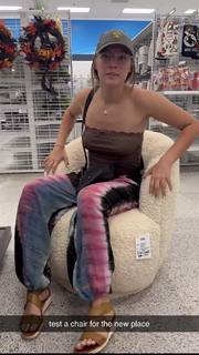 Peyton Coffee feet photo thumbnail