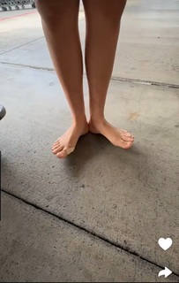 Peyton Coffee feet photo thumbnail