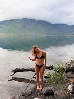 Peyton Coffee feet photo thumbnail